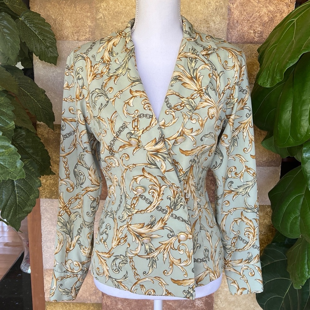 Ravine Women’s Vintage Notch Lapel Double Breasted Floral Shoulder Padded Blazer